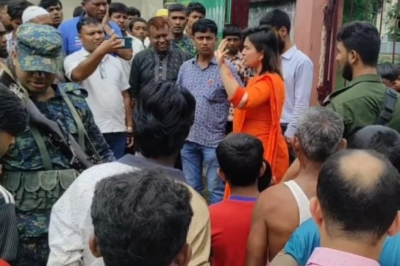 বান্দরবানে ৭নং ওয়ার্ড জনসাধারণের চাপে সিদ্ধান্ত বদলাতে বাধ্য হলেন ইউএনও