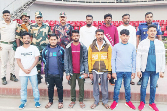 ভারতে কারাভোগ শেষে দেশে ফিরলেন বাংলাদেশি ৯ যুবক