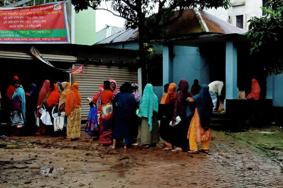 গাজীপুরে সায়হাম ডিলারের বিরুদ্ধে অর্থ হাতিয়ে নেওয়ার অভিযোগ উঠেছে
