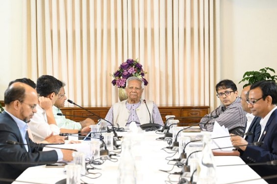 চট্টগ্রাম বন্দরের সক্ষমতা বৃদ্ধির উদ্যোগ ত্বরান্বিত করতে প্রধান উপদেষ্টা নির্দেশ