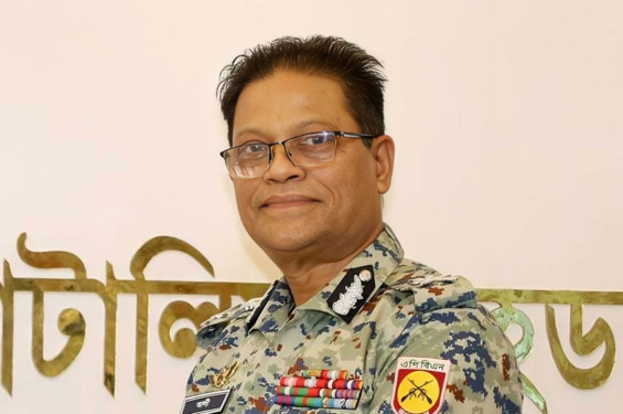 দোলনা থেকে কবর পর্যন্ত পুলিশ ছাড়া চলবে না : আইজিপি