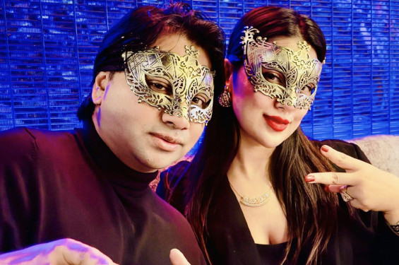 হ্যালোইনে মাতলেন অপু বিশ্বাস