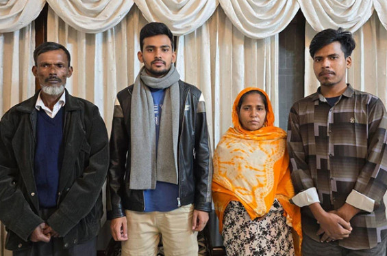 সীমান্তে নিহত ফেলানীর পরিবারের দায়িত্ব নিলেন উপদেষ্টা আসিফ