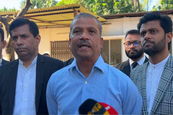 শেখ হাসিনাসহ পলাতকদের ফেরাতে জারি হচ্ছে রেড নোটিশ