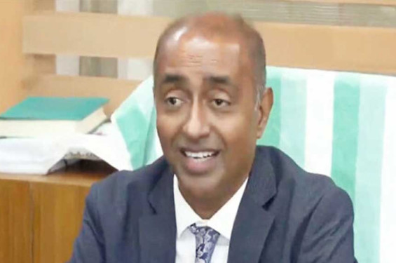 গণভোটের বিধান বহাল চাইছেন অ্যাটর্নি জেনারেল