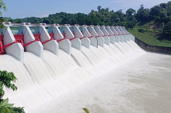 বন্ধ করে দেওয়া হলো কাপ্তাই বাঁধের ১৬টি জলকপাট