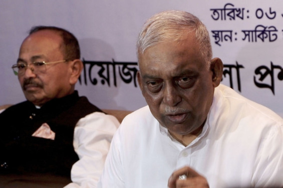 কোনো অস্ত্রধারীকে বাংলাদেশের ভূখণ্ডে থাকতে দেব না