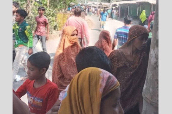 বেনাপোলের পল্লীতে বিএনপি‘র দুই গ্রুপে সংঘর্ষ, আহত ৫