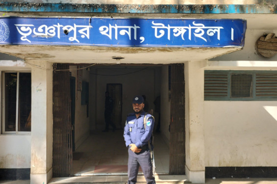 টাঙ্গাইলে পর্নোগ্রাফি মামলায় স্কুল ছাত্রী আটক