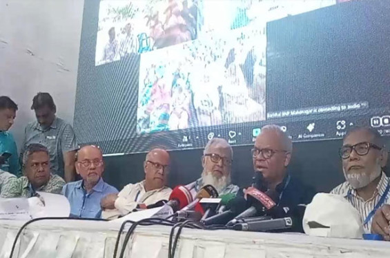 বঙ্গভবন থেকে শেখ মুজিবের ছবি সরানো উচিত হয়নি: রিজভী