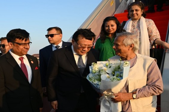 আজ চীনের হাইনানে বিএফএ সম্মেলনে বক্তব্য দেবেন প্রধান উপদেষ্টা