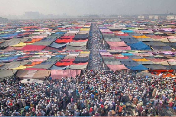 তুরাগতীরে মুসল্লিদের ঢল