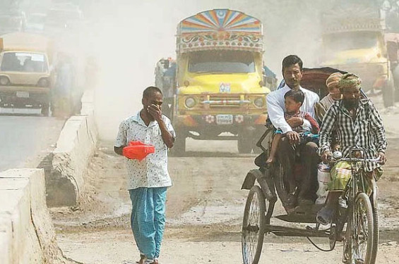 বায়ুদূষণের শীর্ষে ঢাকা, দ্বিতীয় দিল্লি