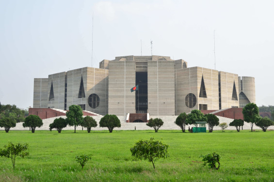 সংসদ সদস্যের সংখ্যা নিয়ে বিতর্ক, যা বলছেন বিশেষজ্ঞরা