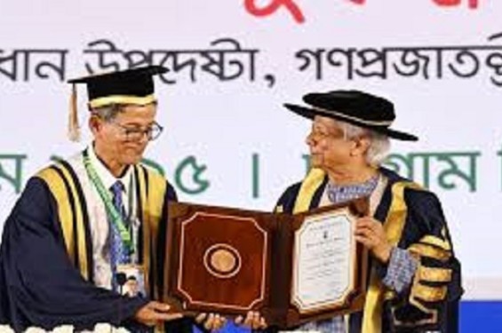 প্রধান উপদেষ্টাকে ডি লিট ডিগ্রি প্রদান চট্টগ্রাম বিশ্ববিদ্যালয়ের