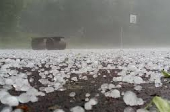 দেশে বজ্রসহ শিলাবৃষ্টির পূর্বাভাস