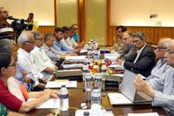 চব্বিশের গণঅভ্যুত্থানের আকাঙ্ক্ষাকে সুনির্দিষ্ট রূপ দিতে চায় কমিশন : আলী রীয়াজ