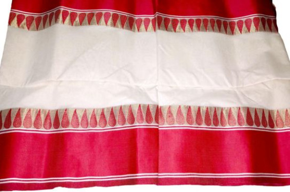 টাঙ্গাইল শাড়িকে নিজেদের পণ্য দাবি ভারতের
