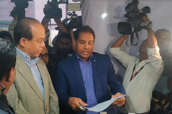 প্রথম দিন ইসিতে জমা পড়েছে ৪২ আপিল