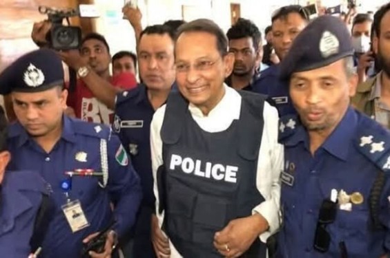 কুষ্টিয়া আদালতে জর্জ ও ইনু, হাতকড়া নিয়ে এজলাস উত্তপ্ত