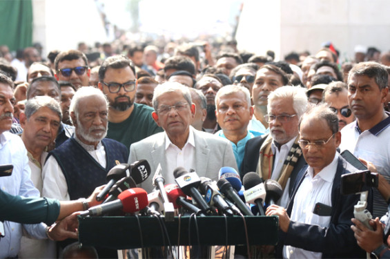 সংস্কার ও নির্বাচনে বিরোধ নেই, দুটি একসঙ্গে চলতে পারে: মির্জা ফখরুল