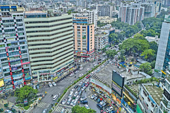 ভূমিকম্পে কাঁপল ঢাকা