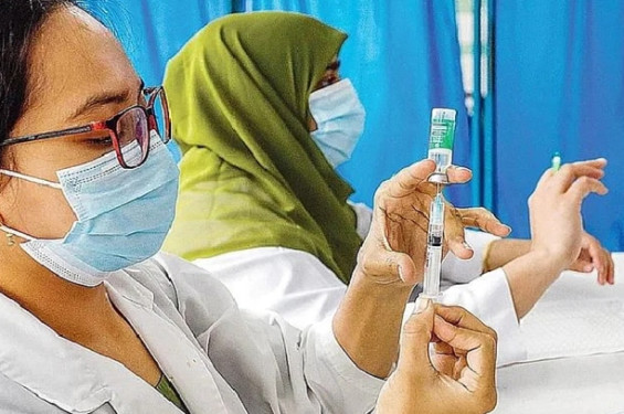 ১ লাখ স্বাস্থ্যকর্মী নিয়োগের উদ্যোগ নেওয়া হচ্ছে: মন্ত্রী