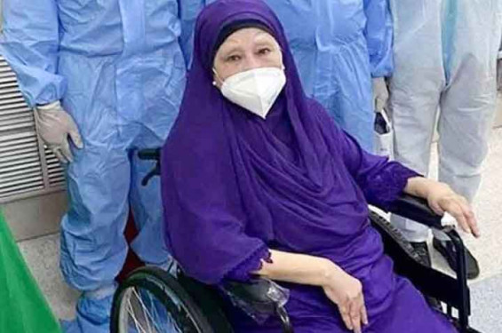 শারীরিক অবস্থার অবনতি, খালেদা জিয়াকে সিসিইউতে স্থানান্তর