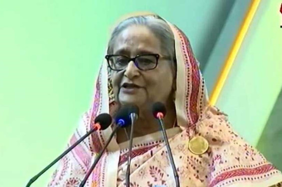 বিলাসিতা কমিয়ে শ্রমিকদের দিকে নজর দিন, মালিকদের উদ্দেশে প্রধানমন্ত্রী