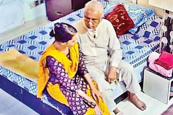 এমপি গাজী নজরুলের দ্বিতীয় স্ত্রীর ঝুলন্ত লাশ উদ্ধার