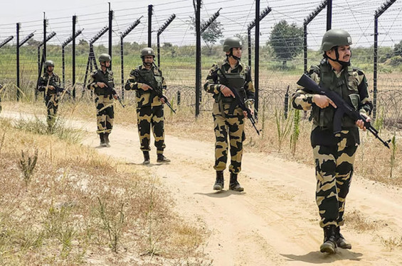 বাংলাদেশি দুই তরুণকে গুলি করে মারল বিএসএফ