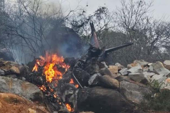 ভারতে যুদ্ধবিমান বিধ্বস্ত, দুই পাইলট নিহত
