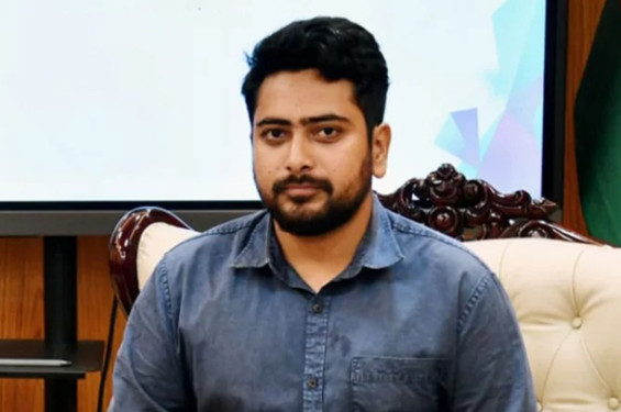 বিচারপ্রক্রিয়া শেষ না হওয়া পর্যন্ত আওয়ামী লীগের রাজনৈতিকভাবে মাঠে থাকার সুযোগ নেই