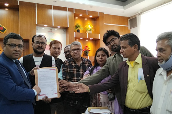 নোয়াখালীতে বিমানবন্দর স্থাপনের দাবিতে প্রধান উপদেষ্টা বরাবর স্মারকলিপি