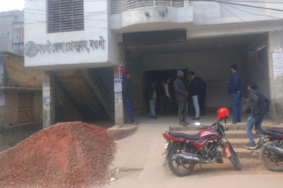 নওগাঁ জেলা প্রেস ক্লাবে সদস্যপদ নিয়ে অস্থিরতা, তালাবদ্ধ কার্যালয়