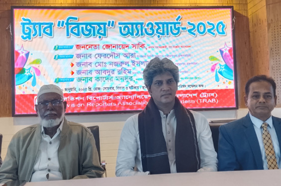গণমাধ্যমকে অবশ্যই পূর্ণ স্বাধীনতা দিতে হবে: জুনায়েদ সাকী