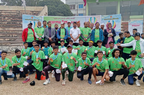 তারুণ্যের উৎসব উপলক্ষে সাতক্ষীরায় ম্যারাথন দৌড় প্রতিযোগিতা অনুষ্ঠিত