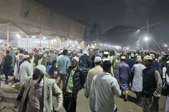 আম বয়ানে বিশ্ব ইজতেমা শুরু, মুসল্লিদের ঢল