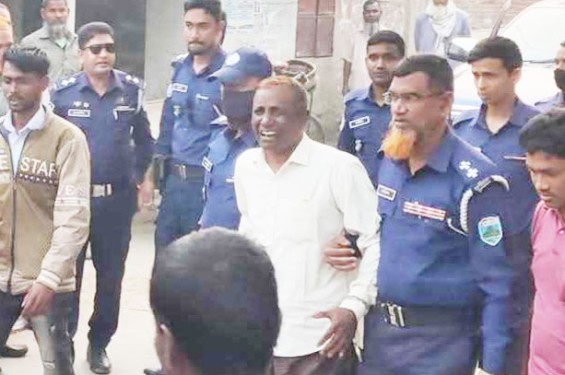 প্যারোলে মুক্তি পেয়ে বাবার জানাযায় আওয়ামী লীগ নেতা