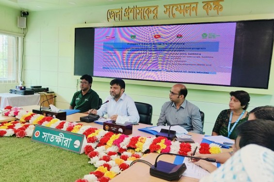 সাতক্ষীরায় জলবায়ু সহনশীল জীবনযাত্রা উন্নয়নে কর্মশালা