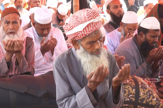তুরাগ তীরে ৫ দিনের জোড় ইজতেমা আখেরি মোনাজাতে শেষ হলো
