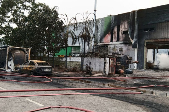 মালয়েশিয়ায় কারখানায় আগুনে পুড়ে ২ প্রবাসী বাংলাদেশির করুণ মৃত্যু