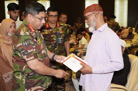জুলাই গণঅভ্যুত্থানে আহত যোদ্ধা ও শহীদ যোদ্ধাগণের পরিবারবর্গকে সেনাবাহিনীর সংবর্ধনা