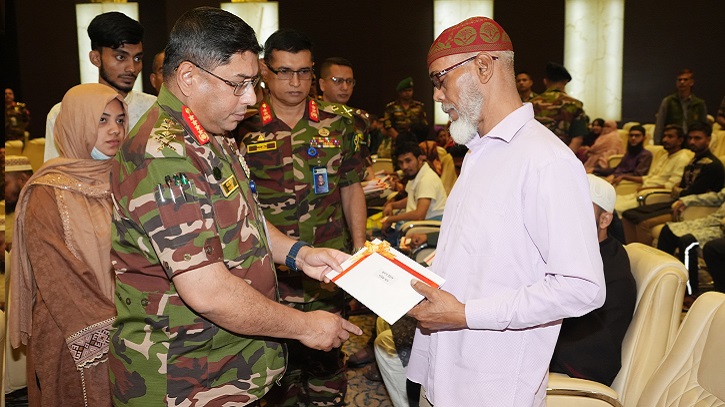 জুলাই গণঅভ্যুত্থানে আহত যোদ্ধা ও শহীদ যোদ্ধাগণের পরিবারবর্গকে সেনাবাহিনীর সংবর্ধনা