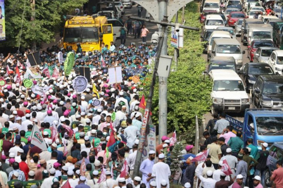 দাবি না মানলে যমুনার সামনে বসবে ইসলামী ৮ দল