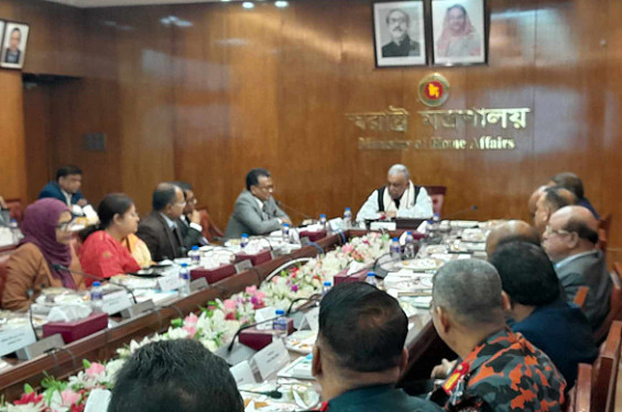 অনেক ধরনের কথা বলেছে, তাদের সুর আবার পাল্টেও যাচ্ছে