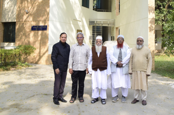 কুয়েট পরিদর্শন করলেন বিআইটি খুলনার প্রথম ডাইরেক্টর প্রফেসর এম এ হান্নান