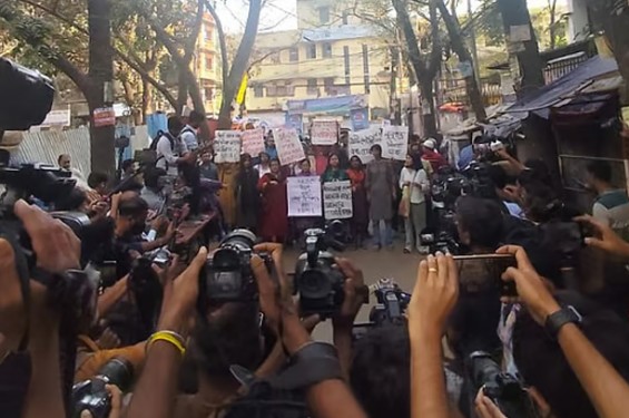 ‘স্বরাষ্ট্র উপদেষ্টা কীভাবে ক্রিমিনাল অফেন্সকে জাস্টিফাই করেন’