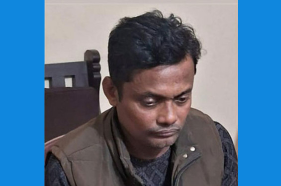 চট্টগ্রামে ক্রিস্টাল আইসসহ পুলিশ সদস্য গ্রেপ্তার