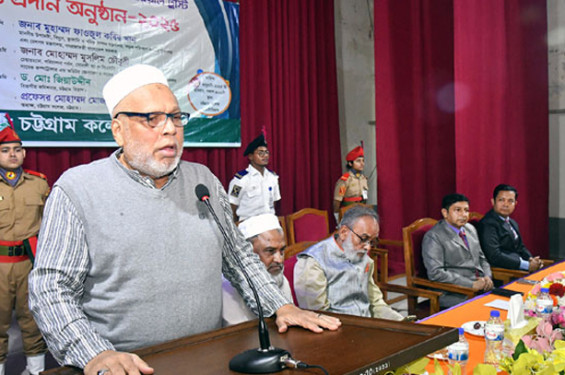 বর্তমান প্রজন্মকে প্রকৃত শিক্ষায় শিক্ষিত করতে হবে: উপদেষ্টা ফাওজুল কবির